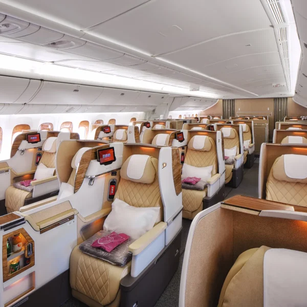 B777_Business_Class_2-2-2_Configuration_Seats_2-364529